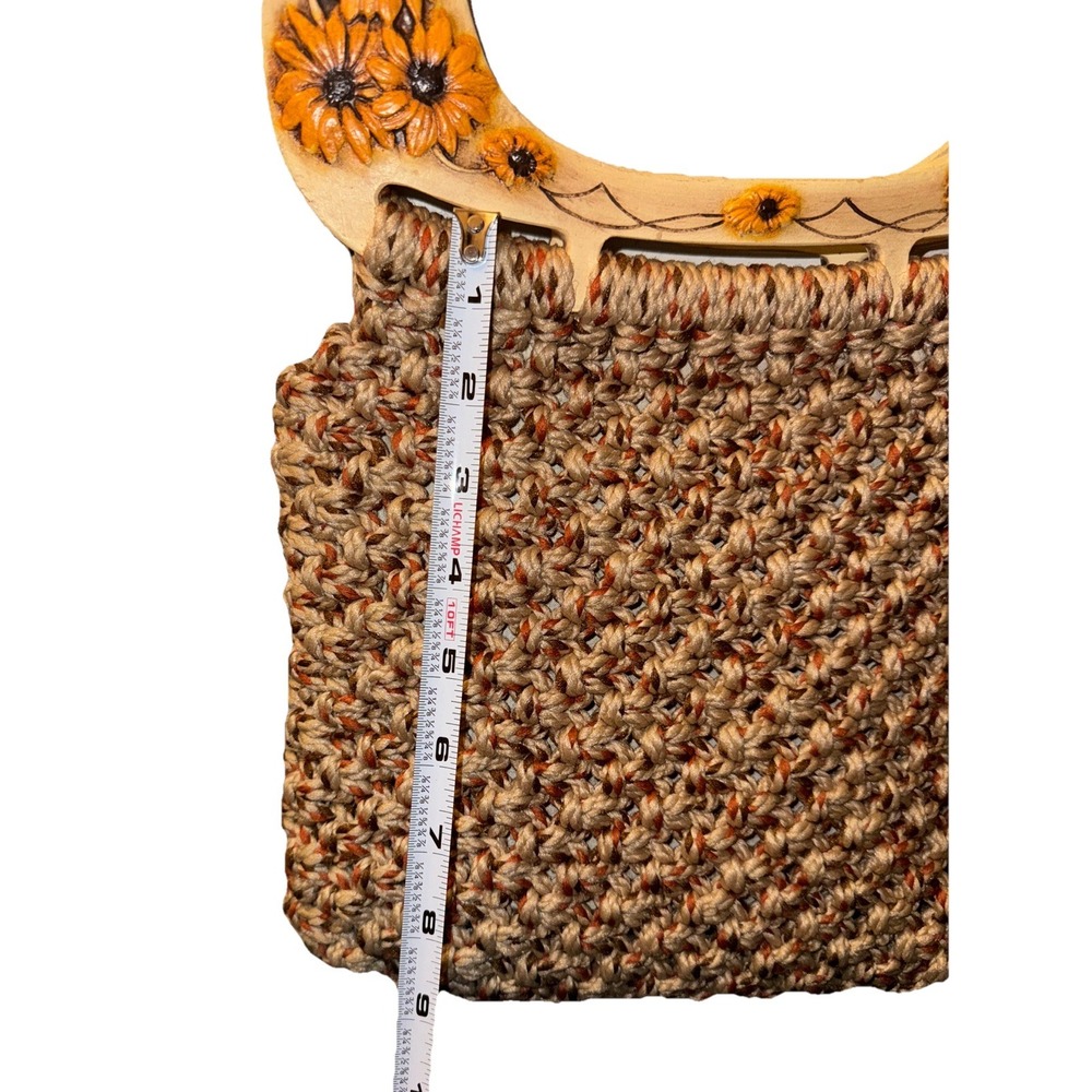 Vtg Handmade Macrame Wood Handle Carved Sunflowers Purse Boho 70's Style - Picture 7 of 12